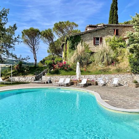 La Panoramica Gubbio - Maison De Charme - Casette E Appartamenti Self Catering Per Vacanze Meravigliose! Luaran gambar