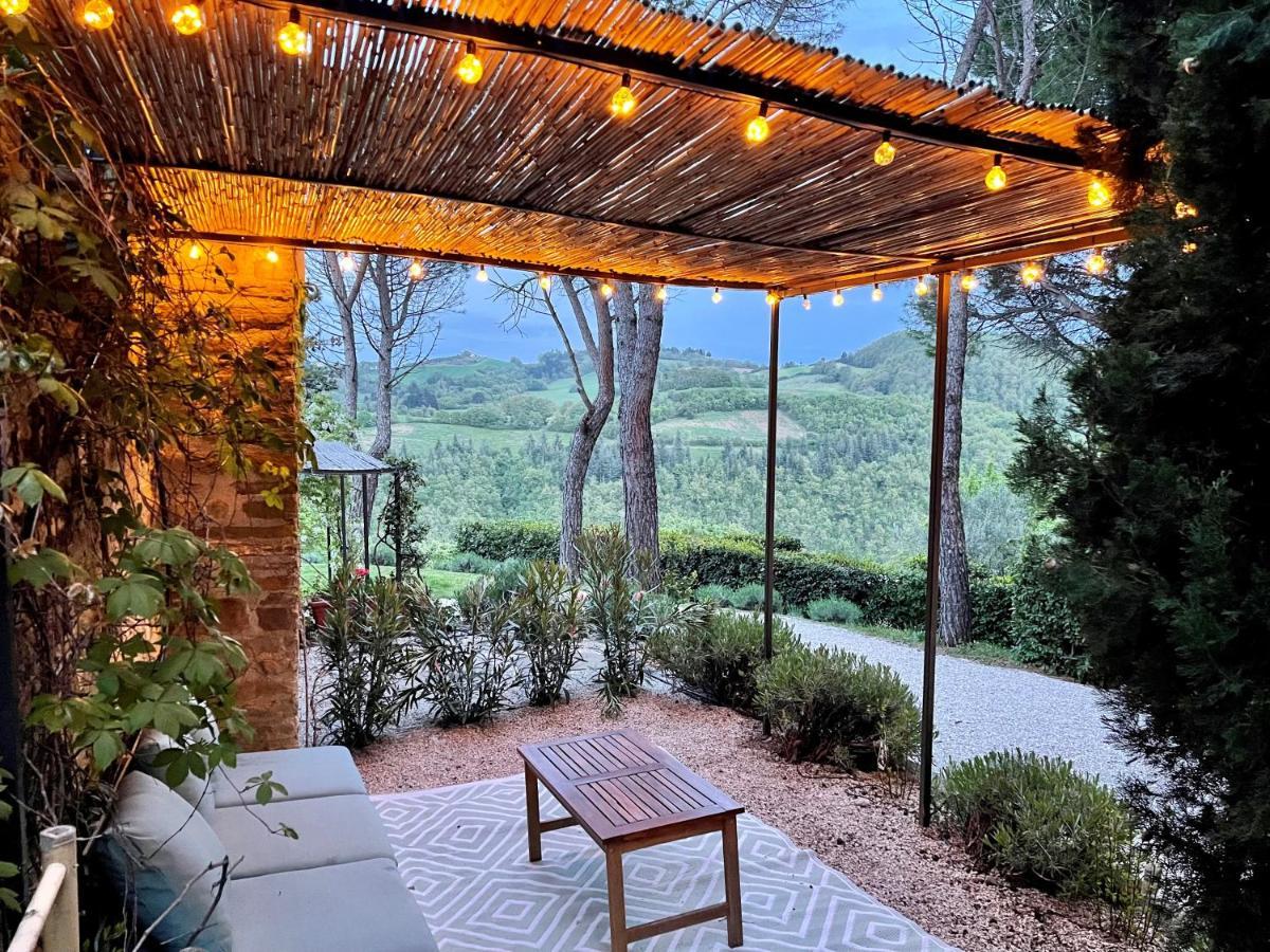 La Panoramica Gubbio - Maison De Charme - Casette E Appartamenti Self Catering Per Vacanze Meravigliose! Luaran gambar