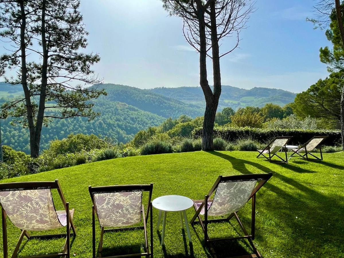 La Panoramica Gubbio - Maison De Charme - Casette E Appartamenti Self Catering Per Vacanze Meravigliose! Luaran gambar