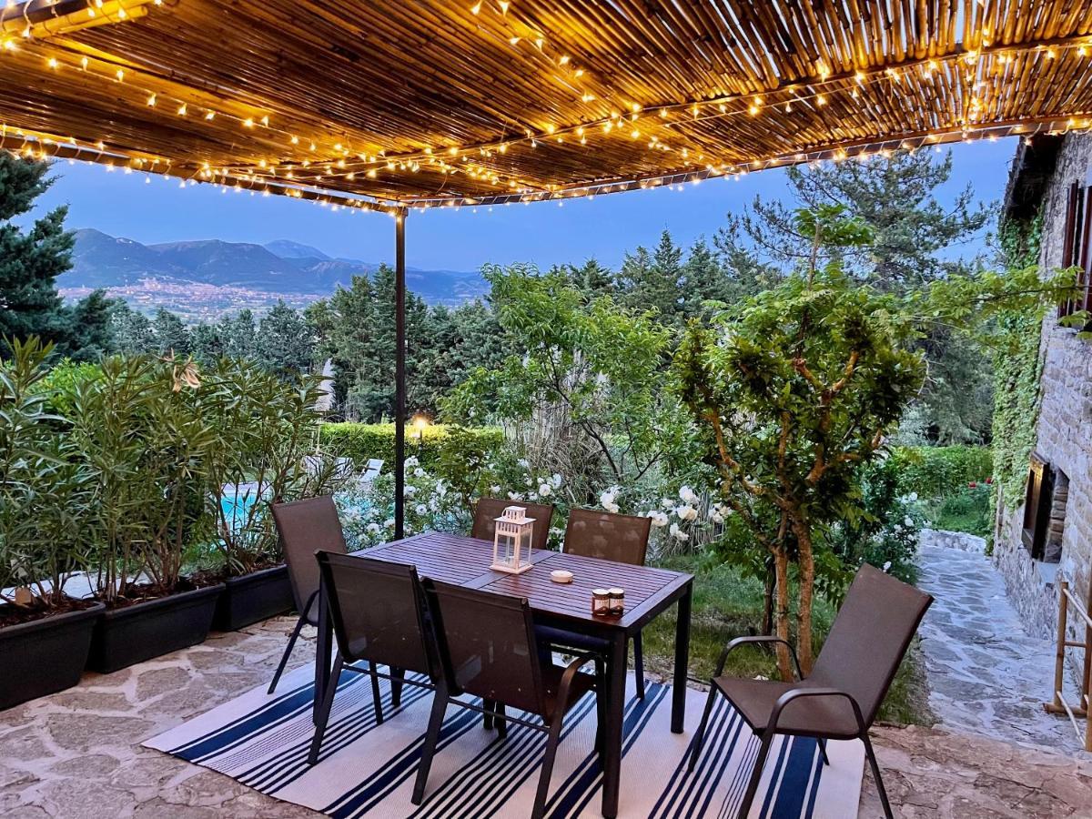 La Panoramica Gubbio - Maison De Charme - Casette E Appartamenti Self Catering Per Vacanze Meravigliose! Luaran gambar